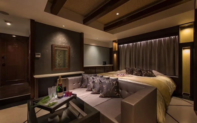 HOTEL ZEN - Adults Only