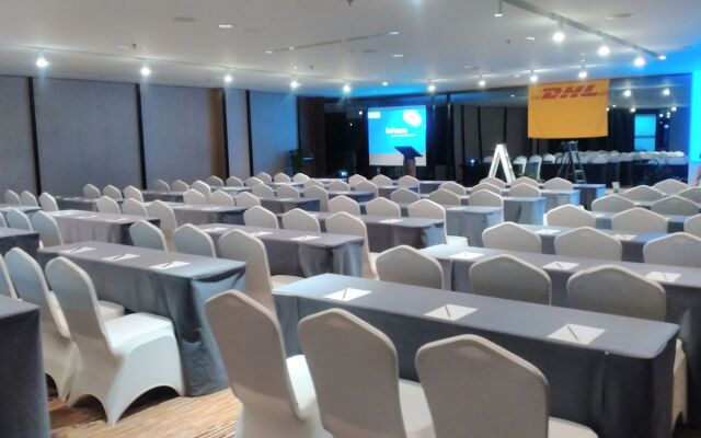 I Hotel Baloi Batam