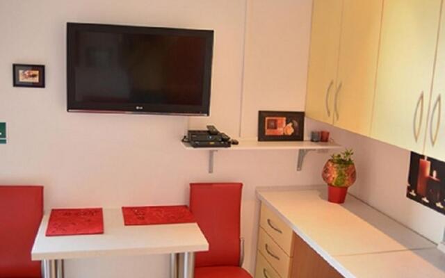 Nasta - 10 m from beach - SA2(2)