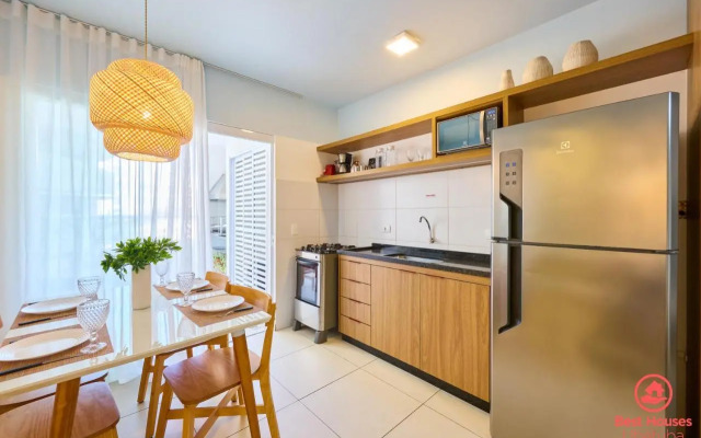 Bh33: Apto Perto De 4 Praias Com Ar E Piscina!