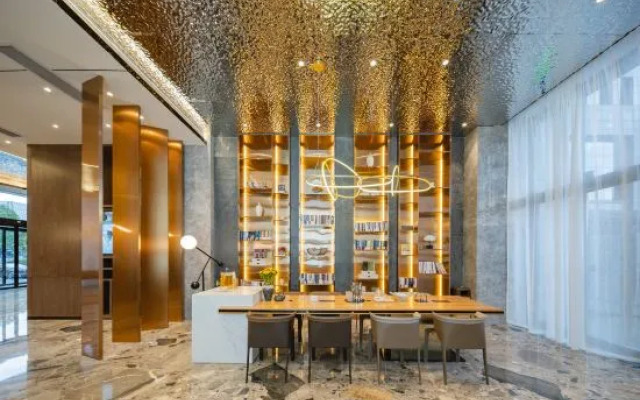 Atour Hotel Aegean in the center of Cixi City