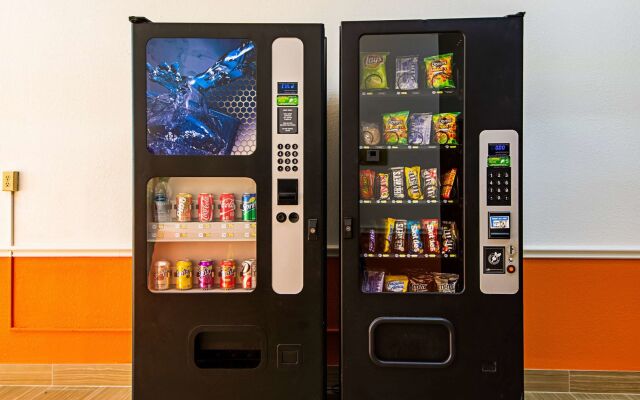 Motel 6 Opelousas, LA