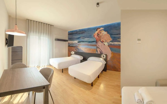 Palau Suites & Apartments