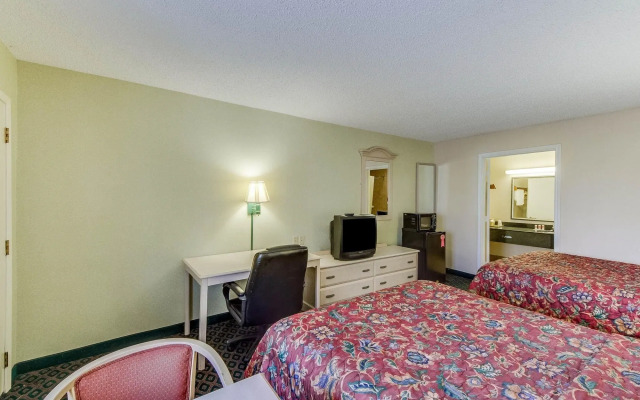 Econo Lodge Falfurrias Hwy 281