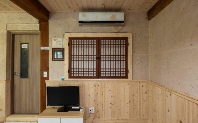Danyang Haru Hanok Pension
