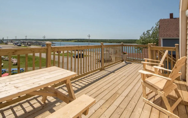 The Archie & Isidore Hotel