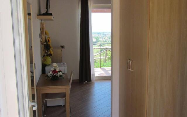 Hotel Pedra Ruja