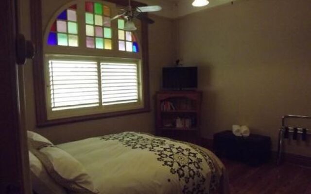 Rosalea Guesthouse