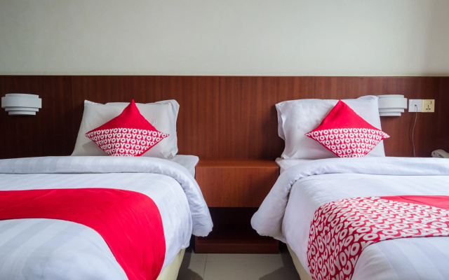 OYO 775 Aviari Hotel