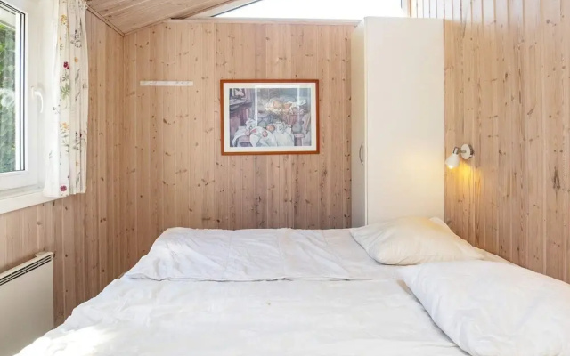 14 Person Holiday Home in Vaeggerlose