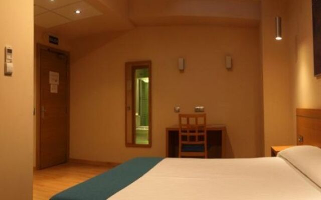 Hostal Aralar