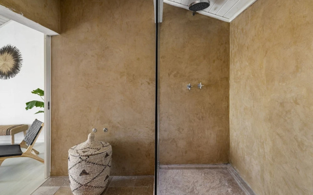 Stylish Sunny Penthouse Near Cascais Center & Greenspace