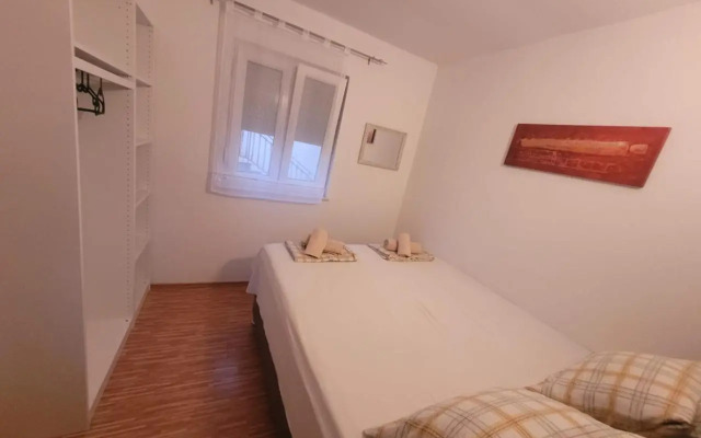 Apartments Matanovic