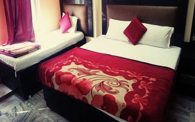 Hotel Aditya Inn