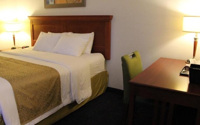 Le Voyageur Inn