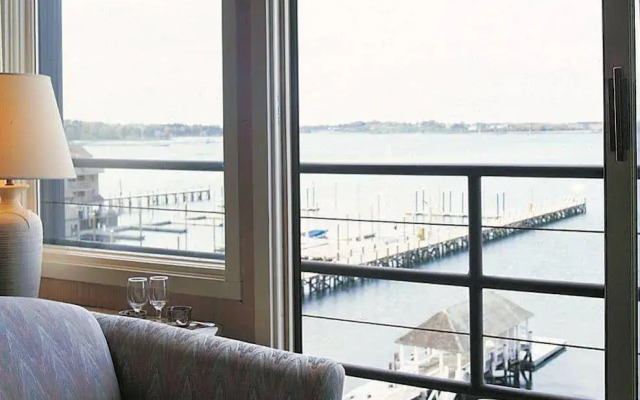 Club Wyndham Inn on the Harbor