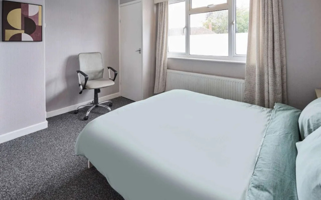 Host Stay Oldbury Road