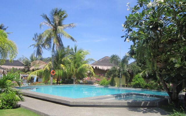 Liquid Dive Resort