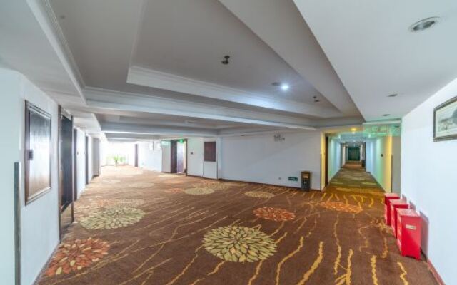 Lingnan International Hotel