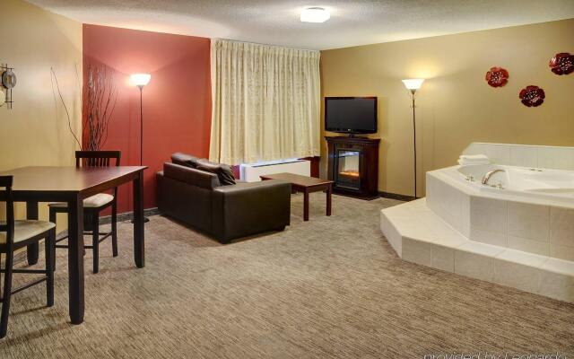 Travelodge by Wyndham Sudbury