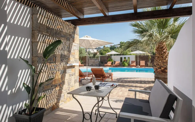 The River Suites - Adults Only