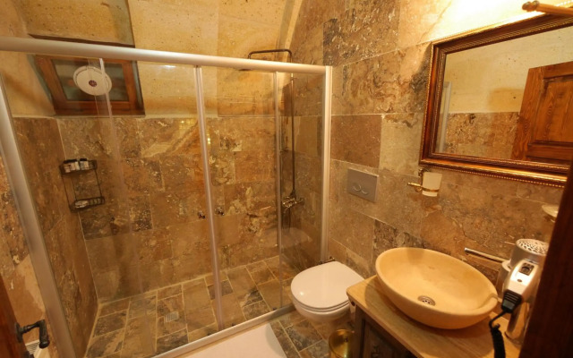 Avanos Suites