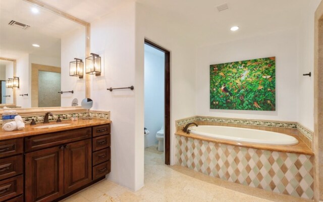 Hacienda Beach 3 Bdrm. Includes Cook Service for Bkfast & Lunch...best Deal in Hacienda!