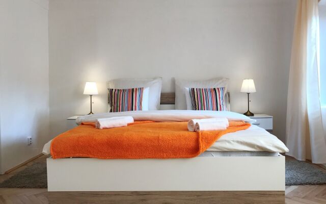 Royal View Apartments