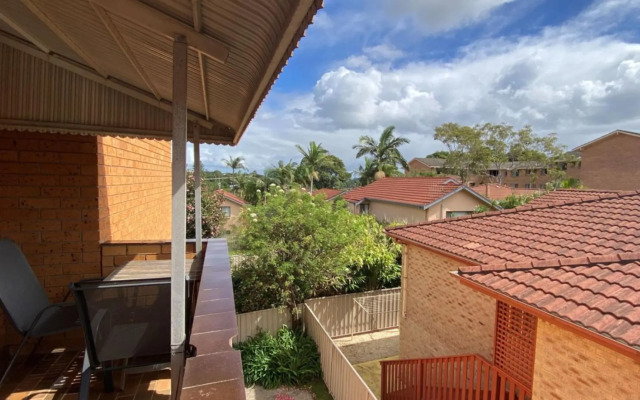 Sunrise Court Unit 4