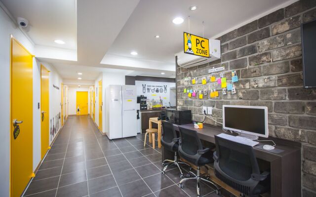 24 Guest House Haeundae Premier