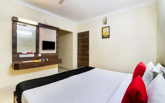 Centre Park by OYO Rooms