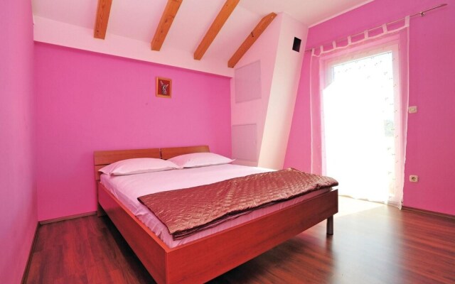 Stunning Home in Trilj With Wifi and 4 Bedrooms