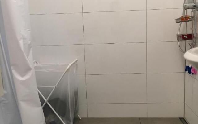 Advice & Advise Apartment
