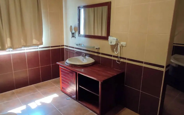 Natural Pool Villa Perfect for Families