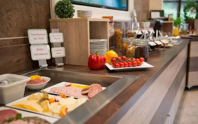 Flair Waldhotel Mellestollen