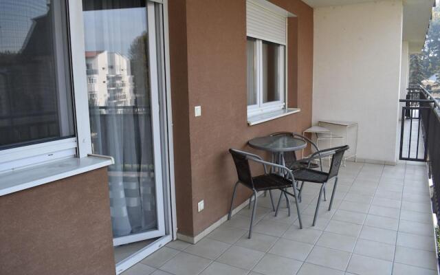 Gréta Wellness Apartmanok -Köztársaság u