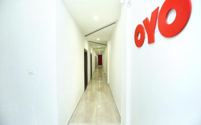 OYO 33470 Hotel S7