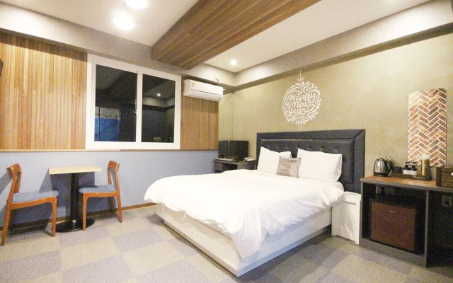 Daegu Hyeonpung Hidden