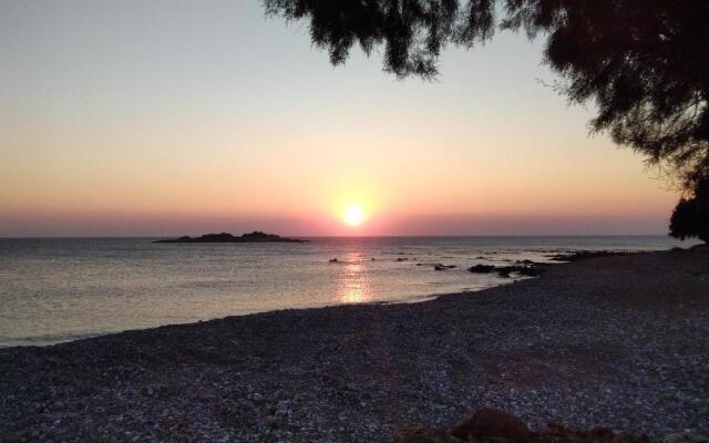 Sea Side House Rapanas