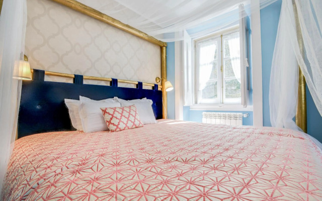 LUXa Charm House by LovelyStay