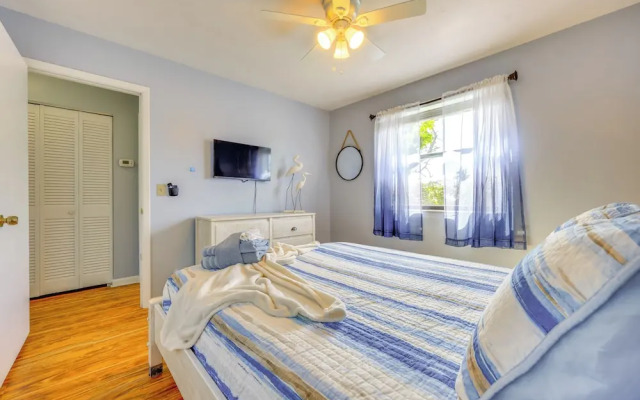 Waterfront Gem w/ Dock in Jacksonville