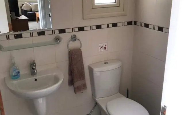 Stunning 3-bed Villa in Peyia