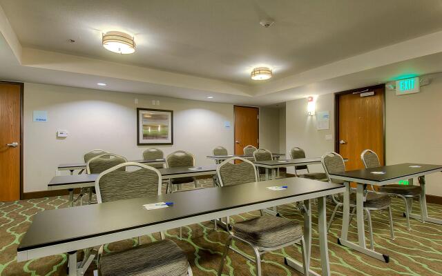 Holiday Inn Express Hotel & Suites Carlsbad Beach by IHG