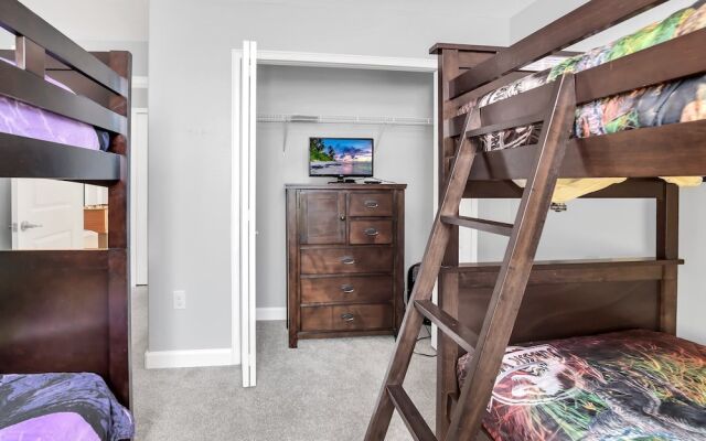 Vibrant Home With Spacious Pool!#6st5504