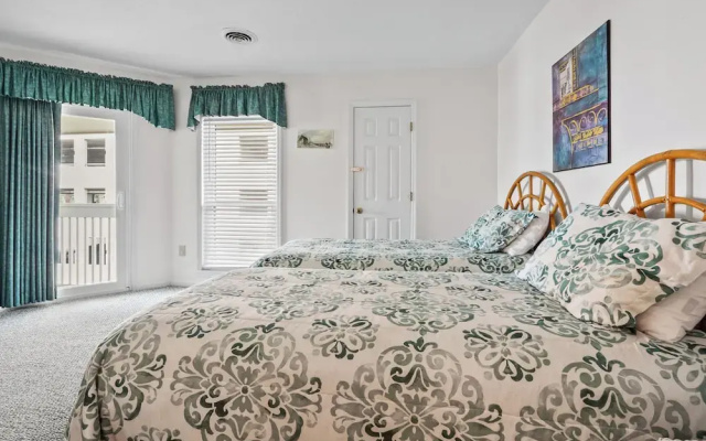 Tilghman Lakes B3 Condo