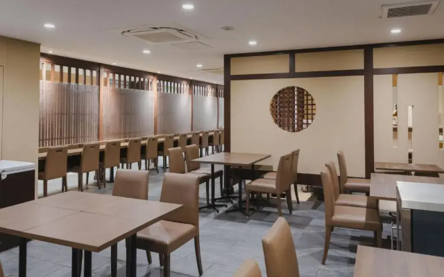 Hop Inn Kyoto Shijo Omiya