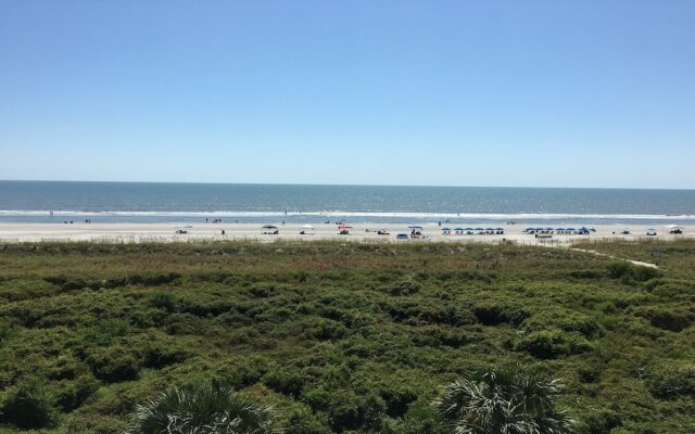 503 Shorewood 2 Bedroom Condo