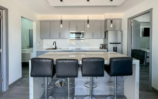 Urban Oasis Apartment 3