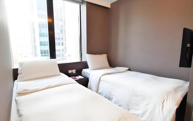 J Link Hotel