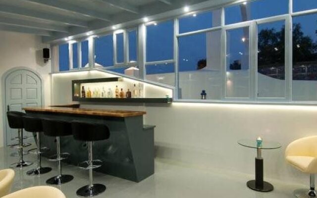 Blu Rooms
